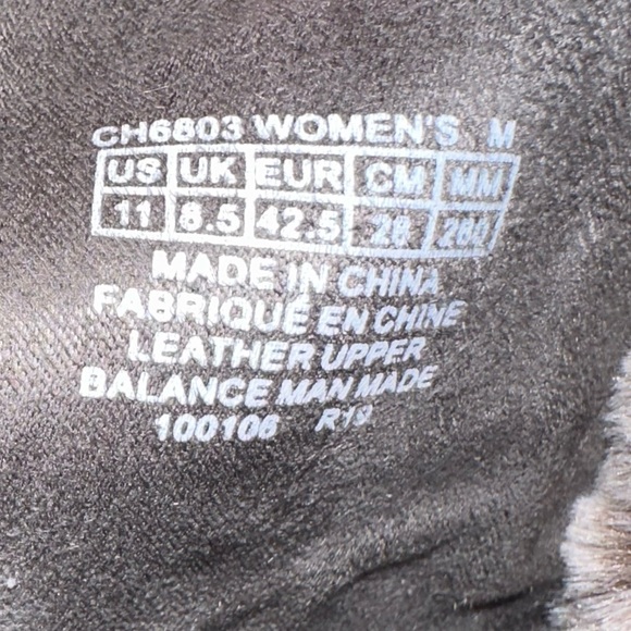 EUC COBB HILL BY ROCKPORT Faux Fur Zip-Up‎ l Grey Suede Elysse Alpine - size 11 - Picture 6 of 8